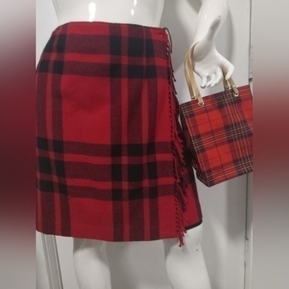 TALBOTS RED & BLACK PLAID WOOL WRAP SKIRT With Bag NWOT